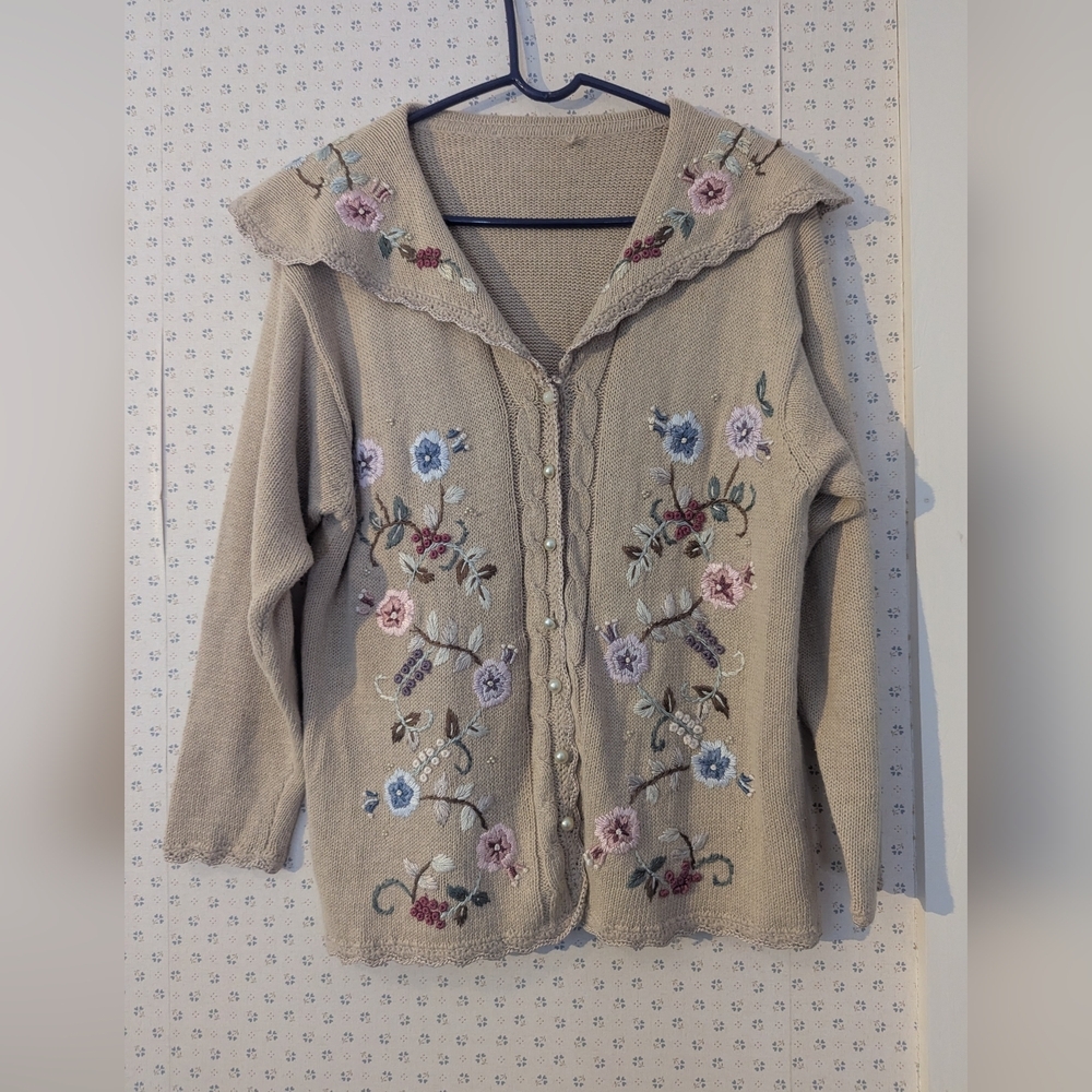Vintage Mocha L Cardigan Floral Embroidery Pearl Buttons Coastal Grandma Boho